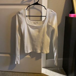 Urban Outfitters Long Sleeve tee